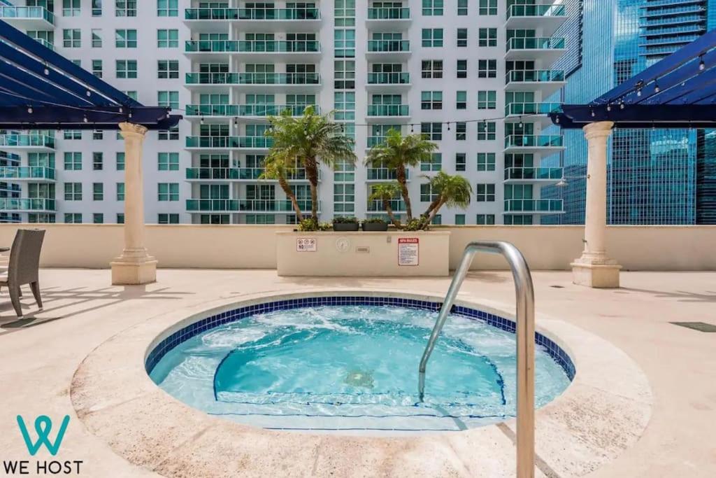 Trendy 2Br Condo With Pool And Bay Views ميامي المظهر الخارجي الصورة